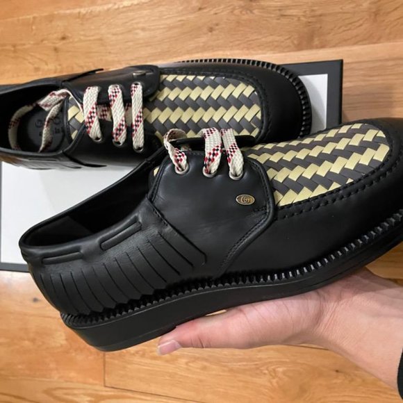 100% Authenic Men's Gucci Black Leather Oxfords - Picture 2 of 4